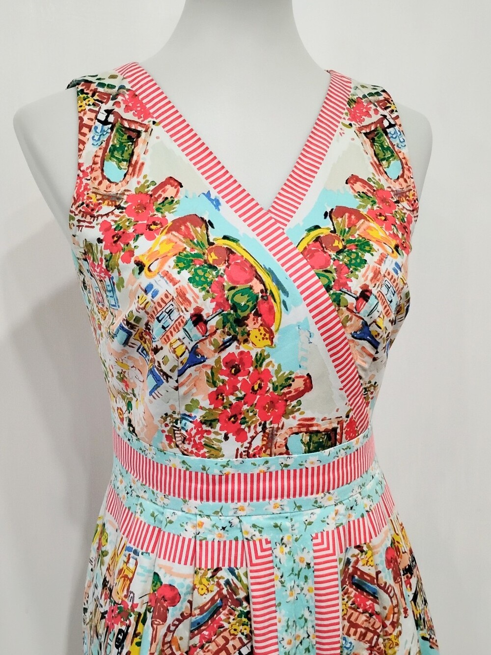 A SUMMER COTTON WALKING FROCK - Picture 12 of 12